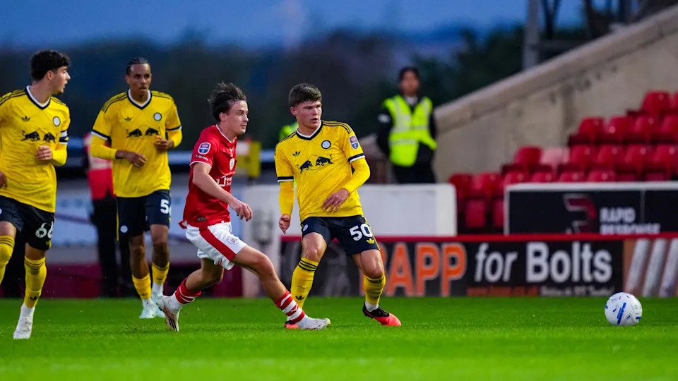ไฮไลท์บอลเมื่อคืน Barnsley vs Leed u21 22.09.26 (3-4)