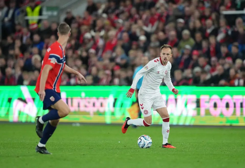 ไฮไลท์บอลเมื่อคืน Denmark vs Wales 27.09.26 (2-0)